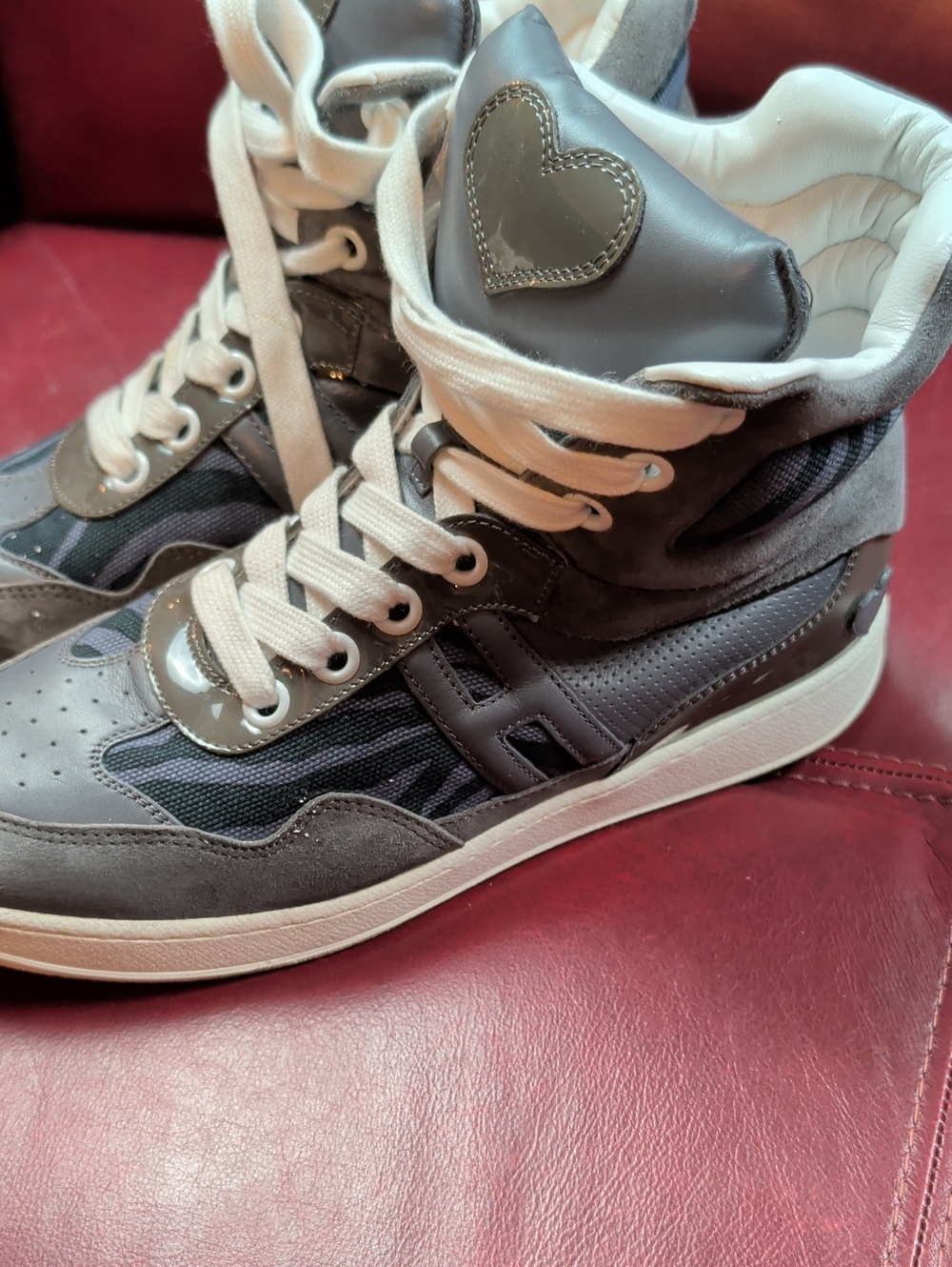 Katie Grand Loves Hogan high-top sneakers in grey heart Size 38 Women - Picture 4 of 9